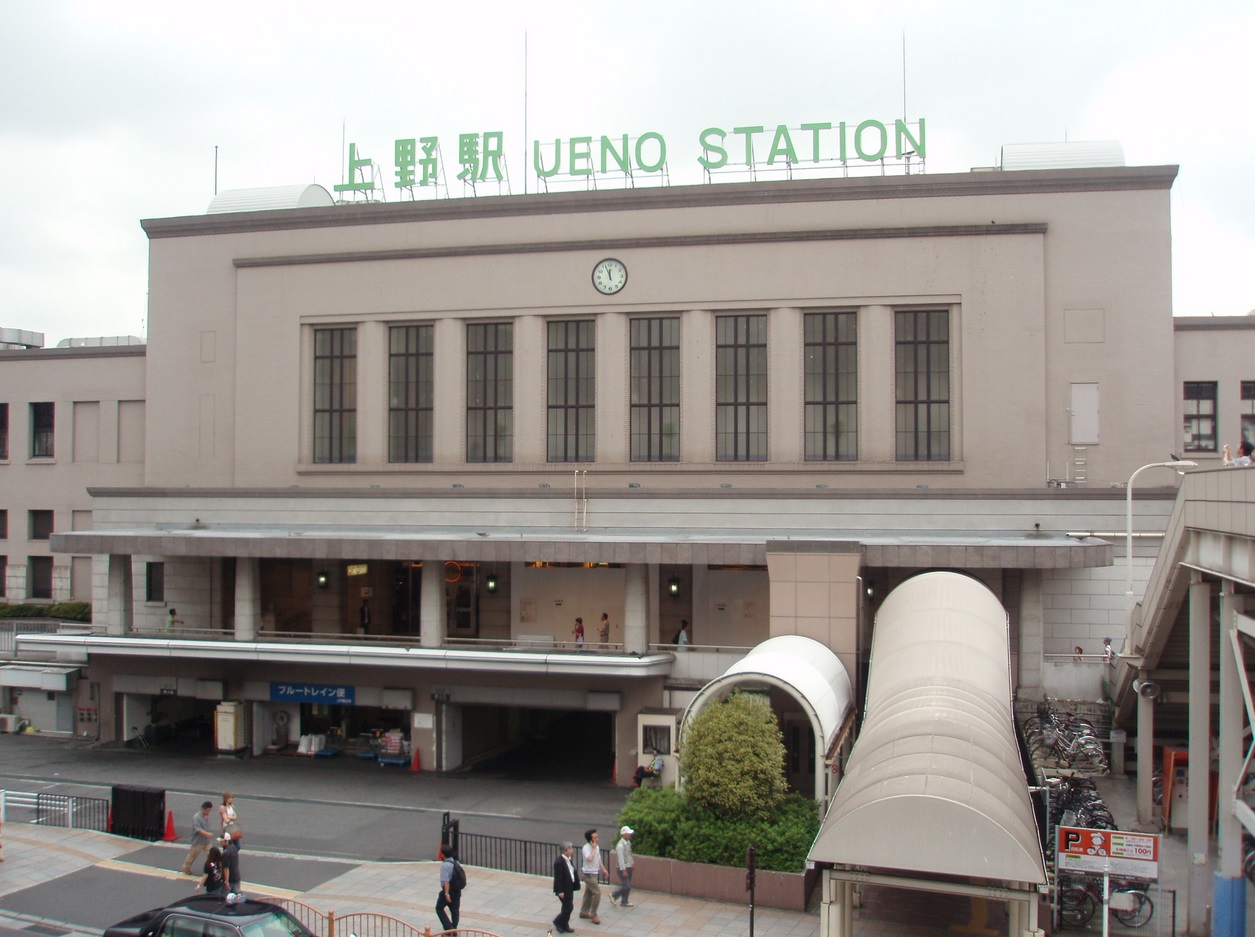 上野駅のパフォーマンス