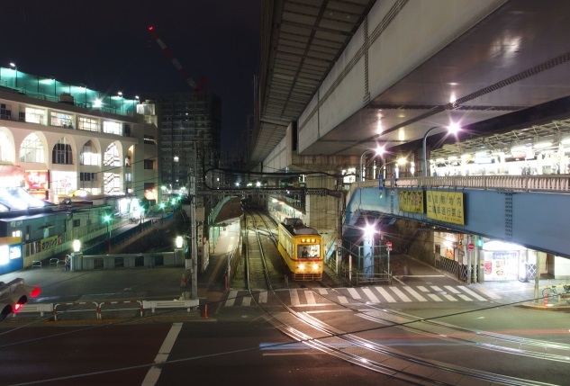 王子駅_風景_駅前周辺の夜景